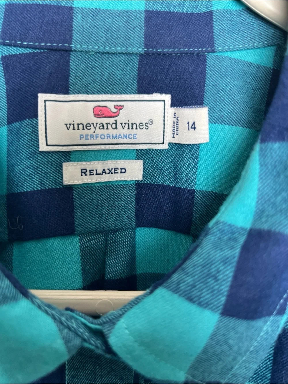 Vineyard Vines boys performance relaxed fit Blue Plaid Button-Down Shirt 14